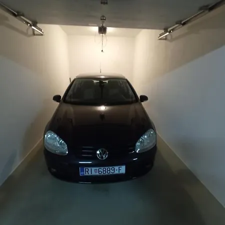Nyaraló Kuca Za Odmor Mery